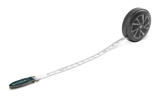 Tailor's retractable tape measure