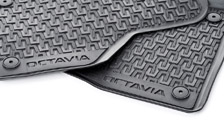Rubber foot mats for Octavia III