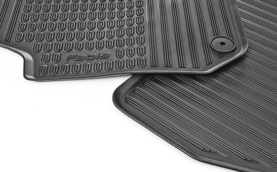 Rubber foot mats Fabia II - front