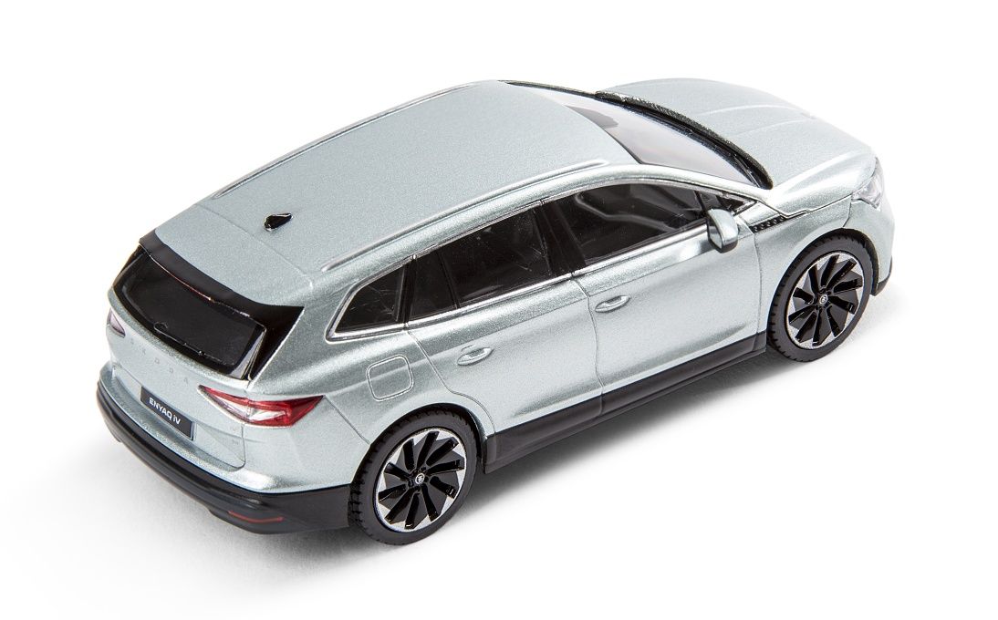 Enyaq 1:43 Arctic silver