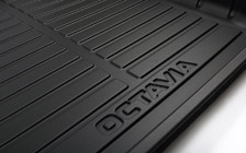 Plastic boot dish Octavia III Combi