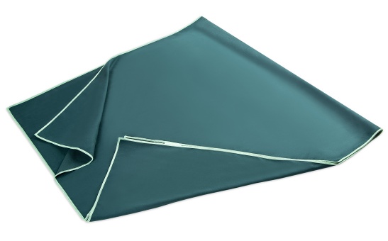 Functional Towel emerald