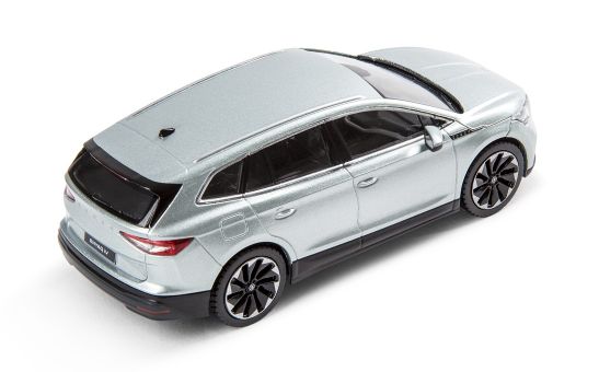 Enyaq 1:43 Arctic silver