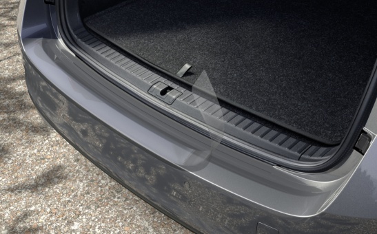 Protective foil for the loading edge Octavia IV Limo