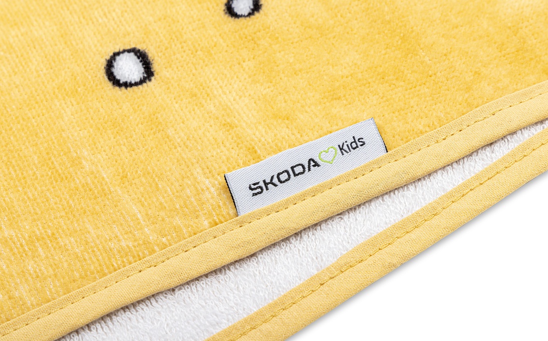 Boy's hooded bath towel