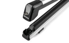 Ski and snowboard rack – slide-out